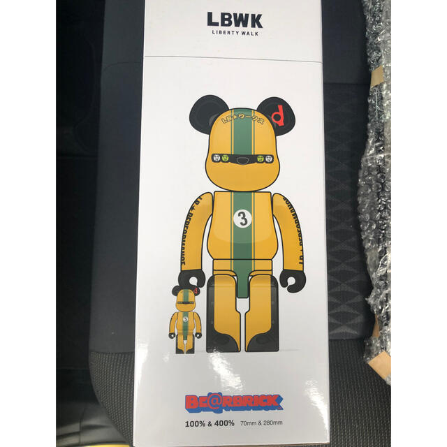 BE@RBRICK ベアブリック　MEDICOM リバンナくん LBWK