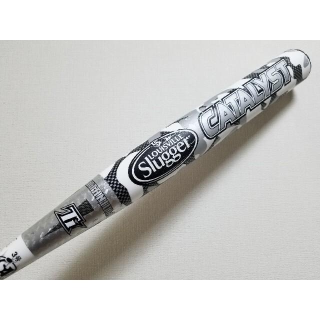 Louisville Slugger(ルイスビルスラッガー)のソフトボールバット　カタリスト スポーツ/アウトドアの野球(バット)の商品写真