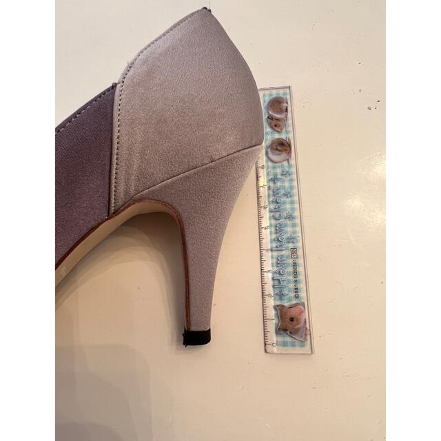 グレーリボンパンプス　ヒール　22cm レディースの靴/シューズ(ハイヒール/パンプス)の商品写真