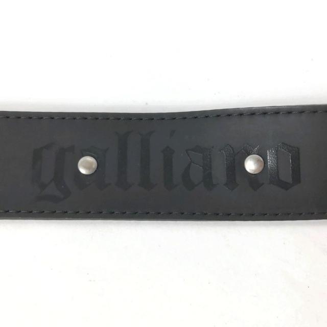 GALLIANO(ガリアーノ)のガリアーノ ベルト - グレー×黒 スカル レディースのファッション小物(ベルト)の商品写真