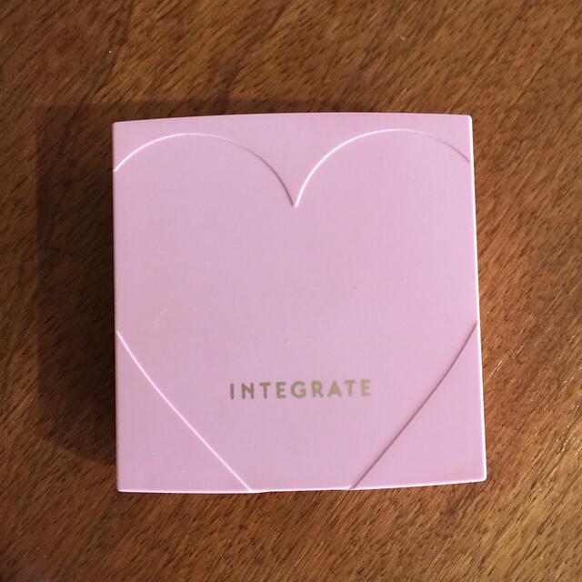 INTEGRATE(インテグレート)の【インテグレート】ファンデーションケース　ピンク コスメ/美容のメイク道具/ケアグッズ(ボトル・ケース・携帯小物)の商品写真