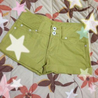 ライム色ショートパンツ★(ショートパンツ)