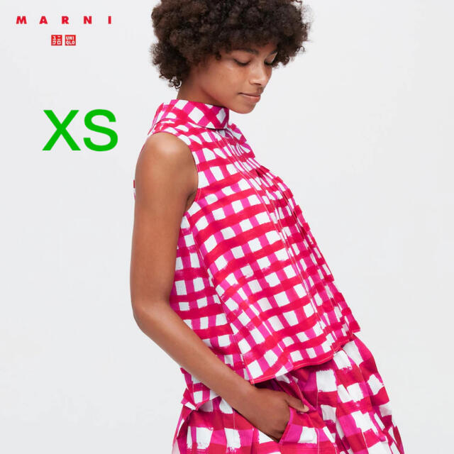 UNIQLO(ユニクロ)のMARNI×UNIQLO タックブラウス XS レディースのトップス(シャツ/ブラウス(半袖/袖なし))の商品写真