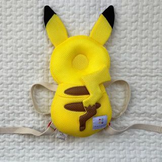 ポケモン(ポケモン)の転倒防止クッション　ピカチュウ(その他)