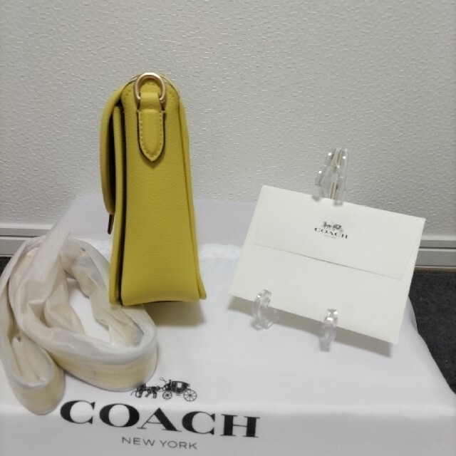 COACH(コーチ)のCOACH コーチ クロスボディ シグネチャー ジャカード 新作新品 希少 レディースのバッグ(ショルダーバッグ)の商品写真
