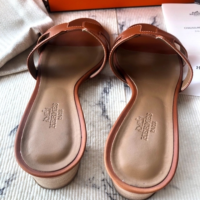 数回使用 美品 裏張り済み HERMES オアジス エルメス ゴールド 35.5