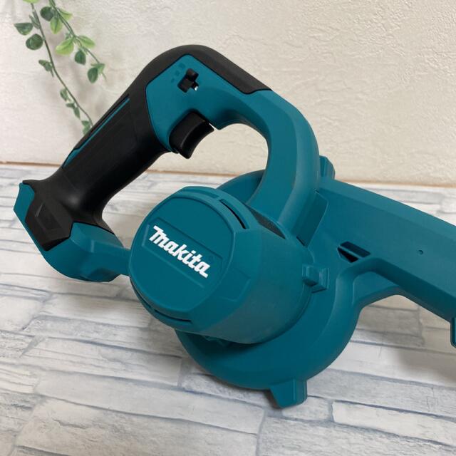 Makita(マキタ)の【美品】makita ブロワ　UB100D ハンドメイドのフラワー/ガーデン(その他)の商品写真