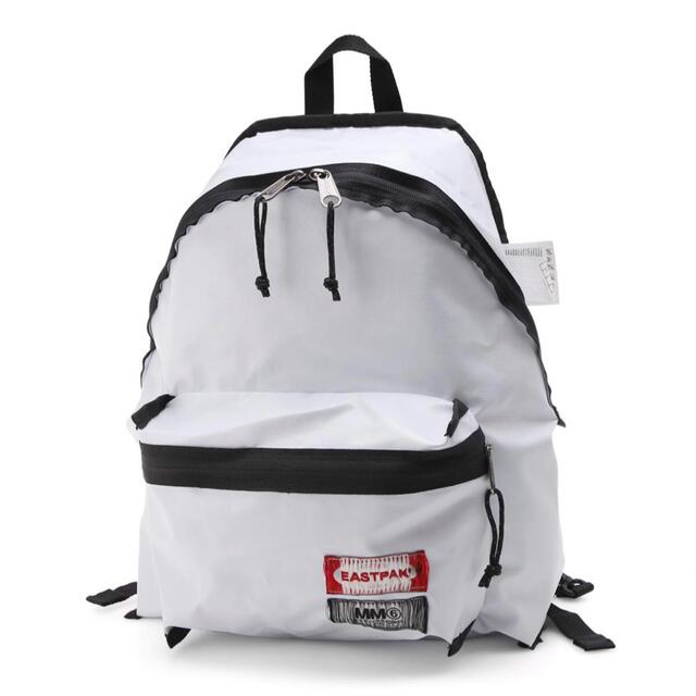 MM6(エムエムシックス)の新品タグ付★MM⑥ EASTPAK バックパック ★黒 リバーシブル リュック レディースのバッグ(リュック/バックパック)の商品写真