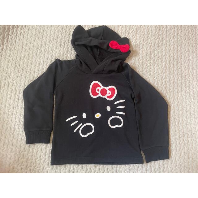 ハローキティ(ハローキティ)のHello kitty パーカー　110㎝ キッズ/ベビー/マタニティのキッズ服女の子用(90cm~)(Tシャツ/カットソー)の商品写真