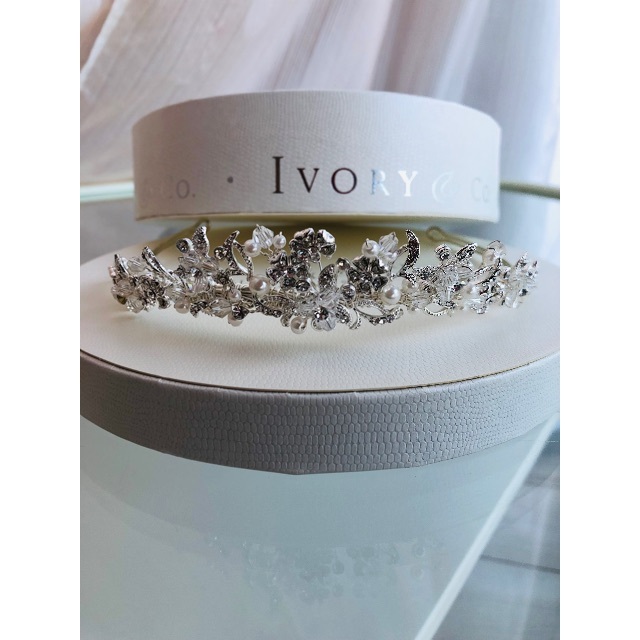 美品＊ivory&co. ティアラ hyacinth ヒヤシンス