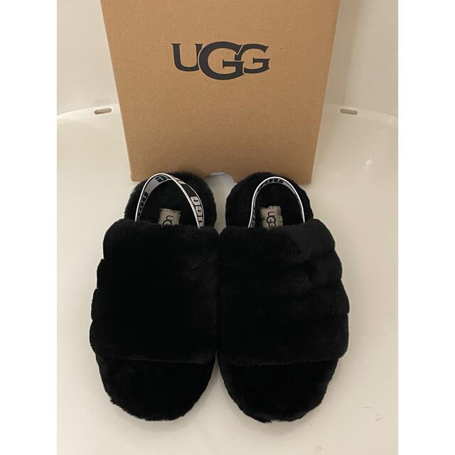 UGG(アグ)の新品　UGG   サンダル　20cm キッズ/ベビー/マタニティのキッズ靴/シューズ(15cm~)(サンダル)の商品写真