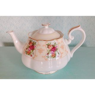 ロイヤルアルバート(ROYAL ALBERT)のロイヤルアルバート　ローズカメオピーチ　ティーポット(食器)