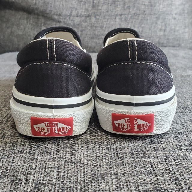 VANS(ヴァンズ)のVANSスニーカー　スリッポン19cm キッズ/ベビー/マタニティのキッズ靴/シューズ(15cm~)(スニーカー)の商品写真