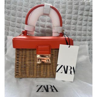 ザラ(ZARA)の新品　ZARA かごバッグ ハンドルウォーブン ミノディエール(かごバッグ/ストローバッグ)