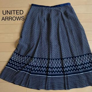 ユナイテッドアローズ(UNITED ARROWS)のUNITED ARROWS  プリーツスカート 水玉　サイズ38(ロングスカート)