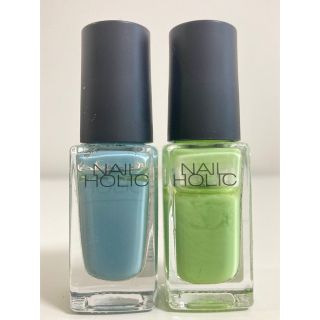 コーセー(KOSE)のNAIL HOLIC 2本セット(マニキュア)