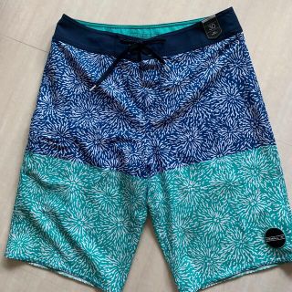 オニール(O'NEILL)のオニール サーフパンツ 水着 32 88㎝ 新品 メンズ L(水着)