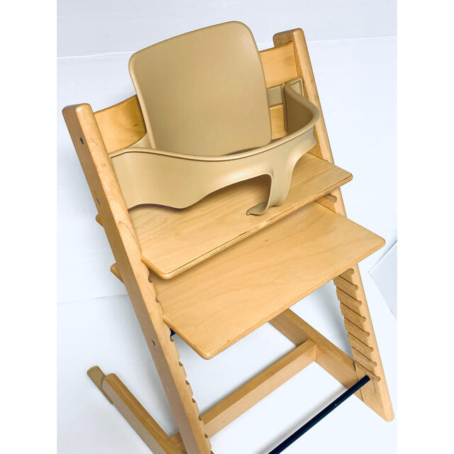 Stokke(ストッケ)の【良品人気色・フルセット・即日発送】（438）ストッケ トリップトラップ キッズ/ベビー/マタニティの寝具/家具(その他)の商品写真