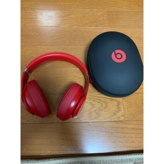 ビーツ(Beats)のBeats Studio3 wireless レッド 中古品 付属品全てあり (ヘッドフォン/イヤフォン)