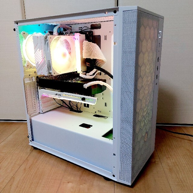 ゲーミングPC Core i7 9700K/SSD/GTX 1060