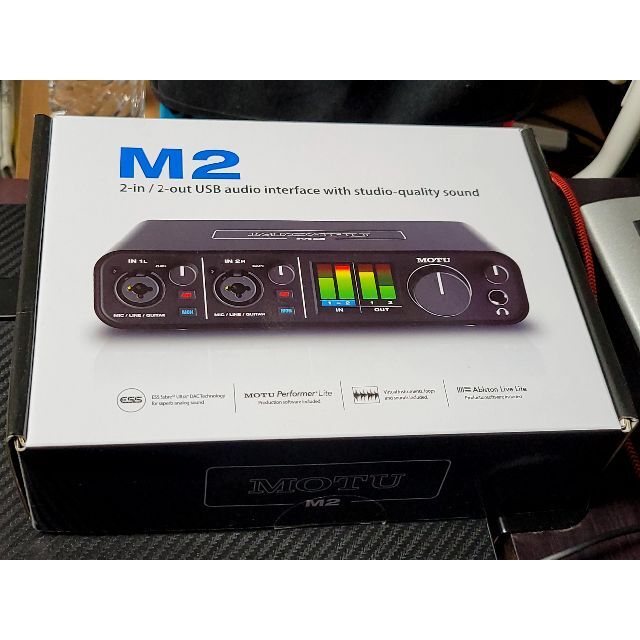 MOTU M2＋AudioQuest FOREST(1.5m)