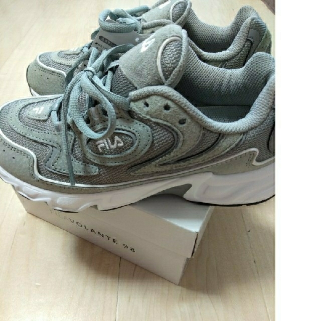さめになり FILA - フィラスニーカー☆新品未使用タグつき☆の通販 by ...