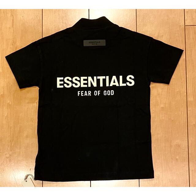 FEAR OF GOD(フィアオブゴッド)の新品☆FOGエッセンシャルズ　キッズ　Tシャツ120 キッズ/ベビー/マタニティのキッズ服男の子用(90cm~)(Tシャツ/カットソー)の商品写真