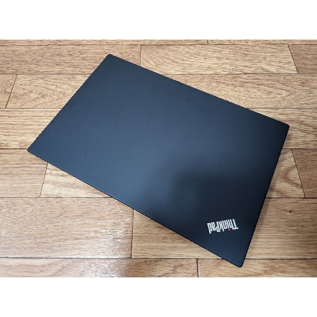 ThinkPad X1 Carbon Gen5 - i5-7200U/8/256
