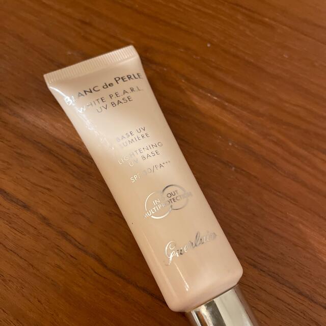 GUERLAIN(ゲラン)のゲラン　ペルルブランUVベースピンク コスメ/美容のベースメイク/化粧品(化粧下地)の商品写真