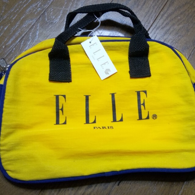 ELLE(エル)の新品未使用　エルのハンドバッグ（小物入れ） レディースのバッグ(ハンドバッグ)の商品写真