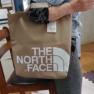 ザノースフェイス(THE NORTH FACE)の新品ノースフェイス2wayトートバッグ(トートバッグ)