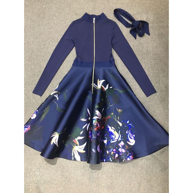 ❤️Ted baker 新作新品　花柄　長袖ネイビーワンピース　オシャレ