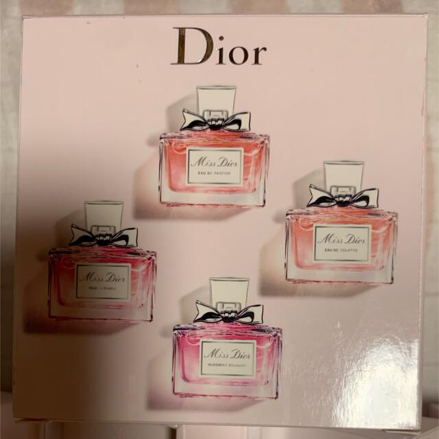 Dior Miss Dior ミスディオール ミニチュアコフレ - 香水(女性用)