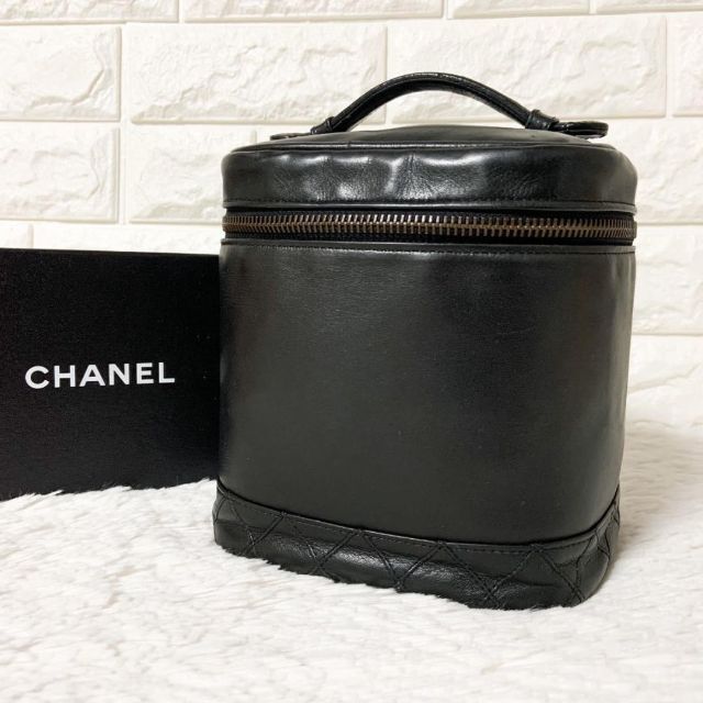 シャネル CHANEL ラムスキン ビコローレ バニティバッグ ココチャーム-