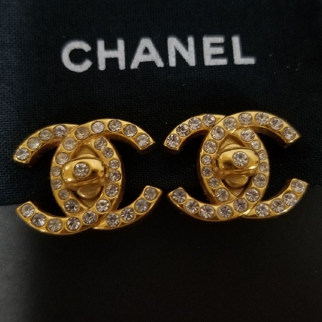 CHANEL - CHANEL ターンロックイヤリングの通販 by ※プロフィールお
