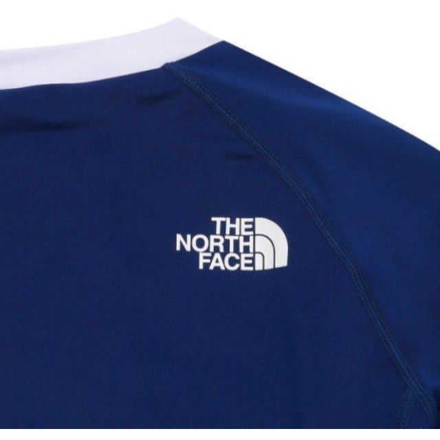 THE NORTH FACE(ザノースフェイス)の値下げ❗ ノースフェイス ラッシュガード レディース UVカット L K356B レディースのトップス(Tシャツ(長袖/七分))の商品写真