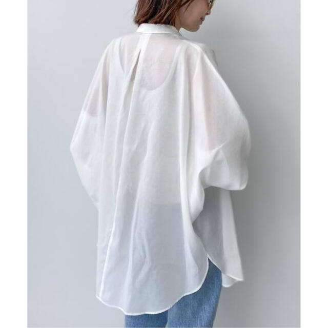 L'Appartement DEUXIEME CLASSE(アパルトモンドゥーズィエムクラス)の新品タグ付き　Dolmansleeve Sheer Blouse ホワイト レディースのトップス(シャツ/ブラウス(長袖/七分))の商品写真