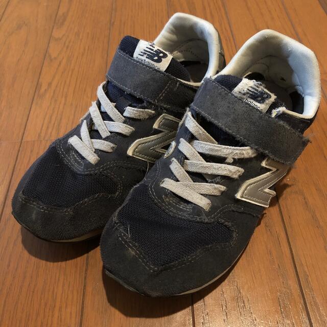 New Balance(ニューバランス)のさくらさく様専用　ニューバランス　NB 中古スニーカー　22cm キッズ/ベビー/マタニティのキッズ靴/シューズ(15cm~)(スニーカー)の商品写真