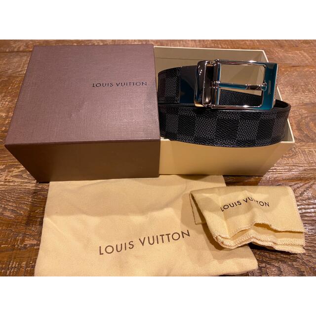 LOUIS VUITTON(ルイヴィトン)の最終値下！新品同様　美品　ダミエ柄　ルイヴィトン　90/36 箱・布袋付 メンズのファッション小物(ベルト)の商品写真