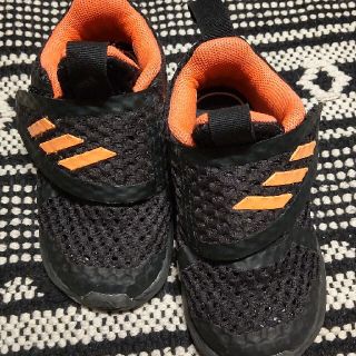 アディダス(adidas)のKIDS スニーカー(スニーカー)