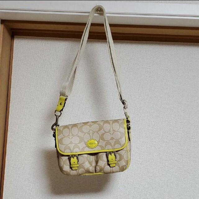 COACH ミニショルダーバッグ