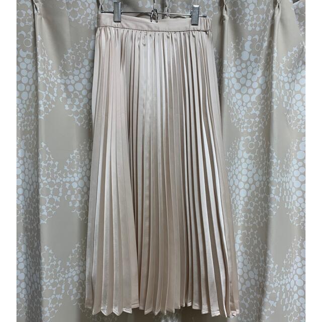 しまむら(シマムラ)のしまむら 白のプリーツスカート レディースのスカート(ロングスカート)の商品写真