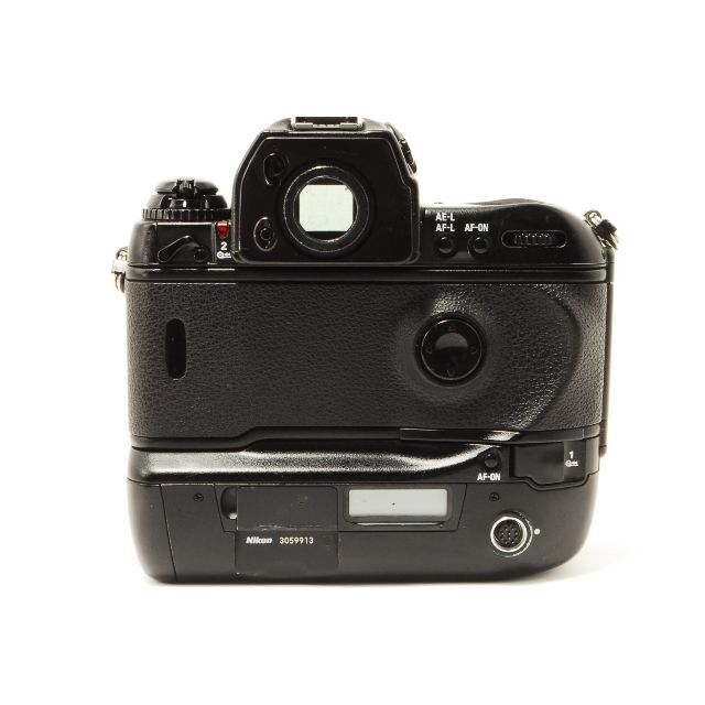 ニコン Nikon F5 一眼レフフィルムカメラ ニコン Nikon F5 一眼レフフィルムカメラ