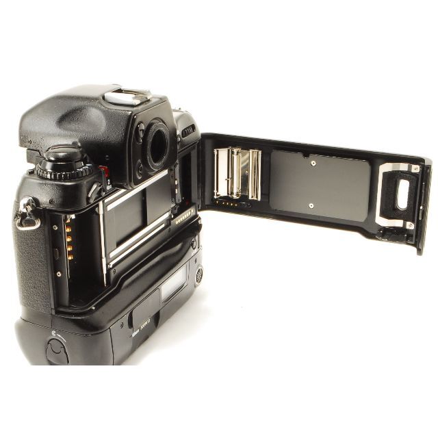 ニコン Nikon F5 一眼レフフィルムカメラ ニコン Nikon F5 一眼レフフィルムカメラ