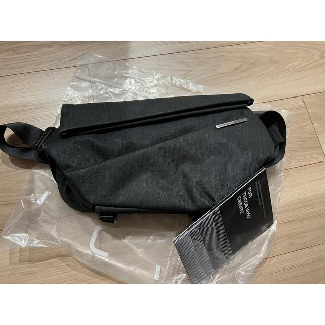 【美品】NIID Radiant R1 Urban Sling ★おまけ付き