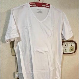 エンポリオアルマーニ(Emporio Armani)のタグ付き エンポリオアルマーニ  Vネック Tシャツ(Tシャツ/カットソー(半袖/袖なし))