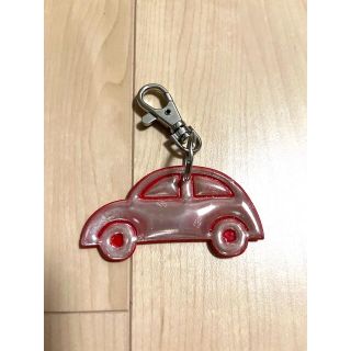 マリメッコ(marimekko)の【最終値下げ】マリメッコ　リフレクター　ブーブー　車　赤(キーホルダー)