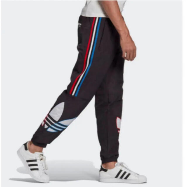 adidas - 新品 adidas パンツの通販 by 即購入歓迎⚠️コメントは adidas - 新品 adidas パンツの通販 by 即購入歓迎⚠️コメントは