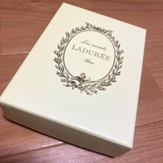 ラデュレ(LADUREE)のLADUREE マカロンキーホルダー(キーホルダー)