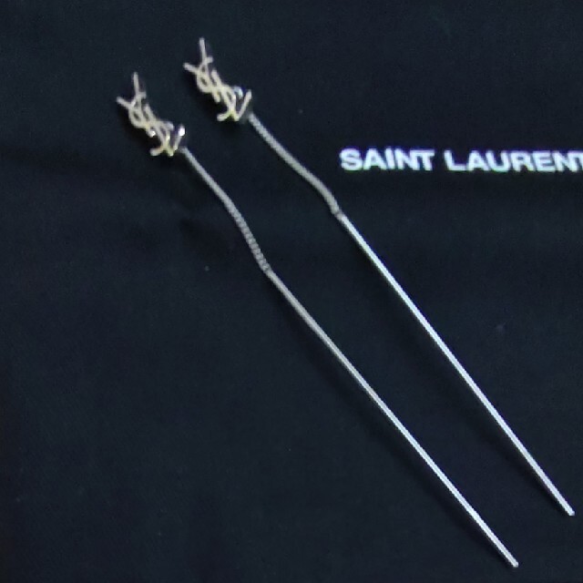 Saint Laurent(サンローラン)の【新品】SAINT LAURENT  サンローラン ピアス　オピウム レディースのアクセサリー(ピアス)の商品写真